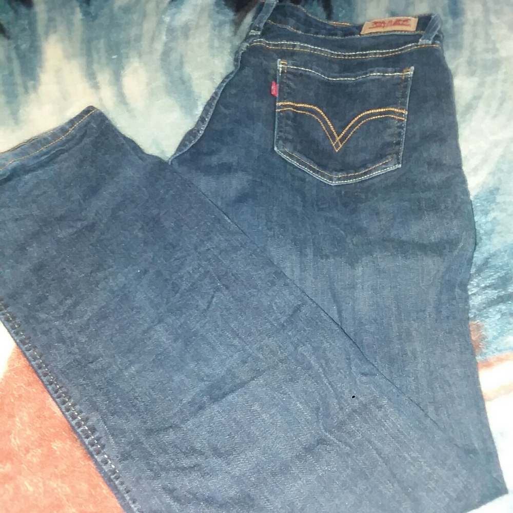 Women's Levis